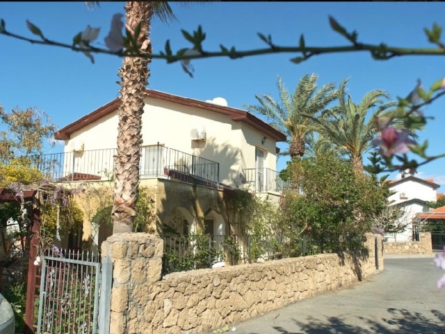 3+1 2 VILLAS FOR SALE IN KYRENIA KARŞIYAKA