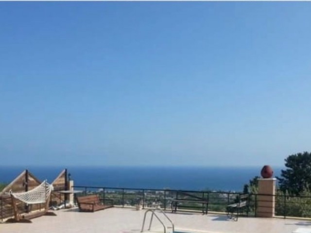 4+1 VILLA WITH POOL, MOUNTAIN AND SEA VIEW FOR SALE IN LAPTA, KYRENIA