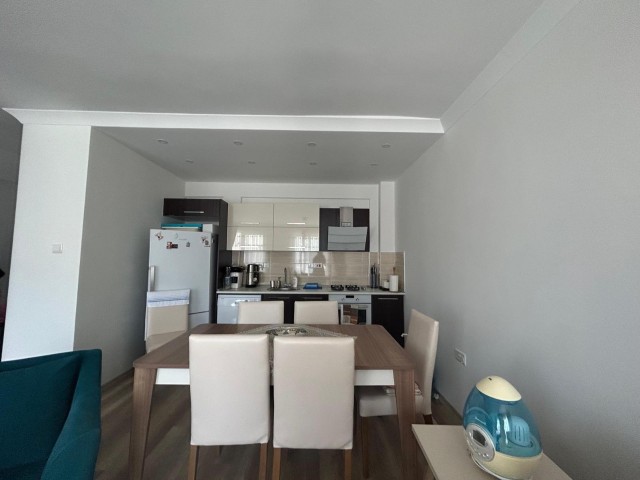 2+1 FLAT FOR SALE IN KYRENIA/CENTER KAVANYUM SITE WITH POOL