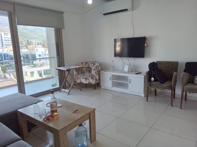 2+1 PENTHOUSE ZUM VERKAUF IN DER NEUEN NUSMAR-REGION KYRENIA