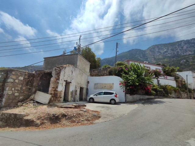 4+1 VILLA ZUM VERKAUF IN KYRENIA LAPTA