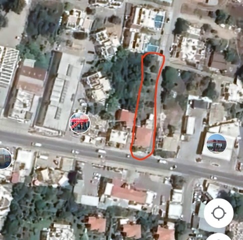 KYRENIA/Karaoğlanoğlu KTP Petroleum neben der Hauptstraße 2 Evlek, Eckgrundstück mit beiden Straßen
