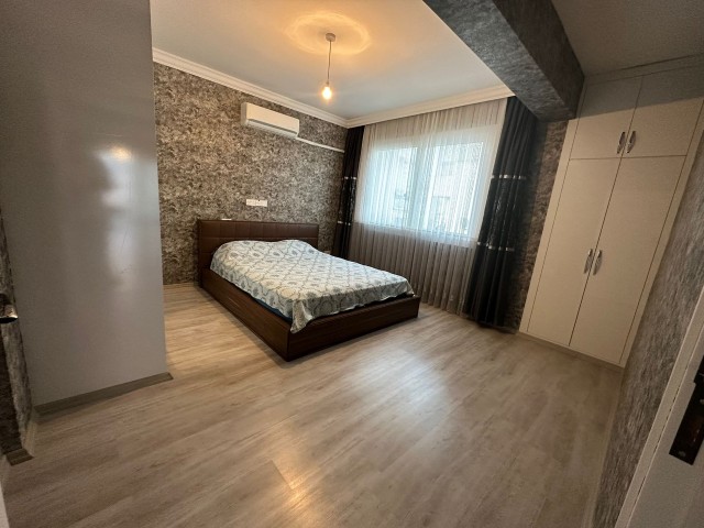 GİRNE EZİÇ LAVASH BÖLGESİ SATILIK 3+1 PENTHOUSE+DUBLEKS, ÇİFT TERAS VE ASANSÖRLÜ 