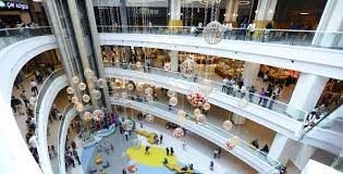 Das 10.000 m2 große Einkaufszentrumprojekt an der Hauptstraße Kyrenia-Nikosia wurde genehmigt, etwa 90 Dekaden Land... Der Preis kann persönlich ausgehandelt werden...