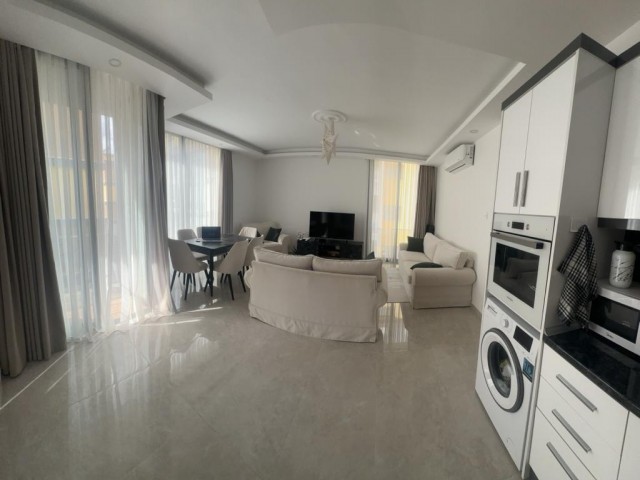 GİRNE ALSANCAK’TA SATILIK 2+1 DAİRE HAVUZLU SİTEDE