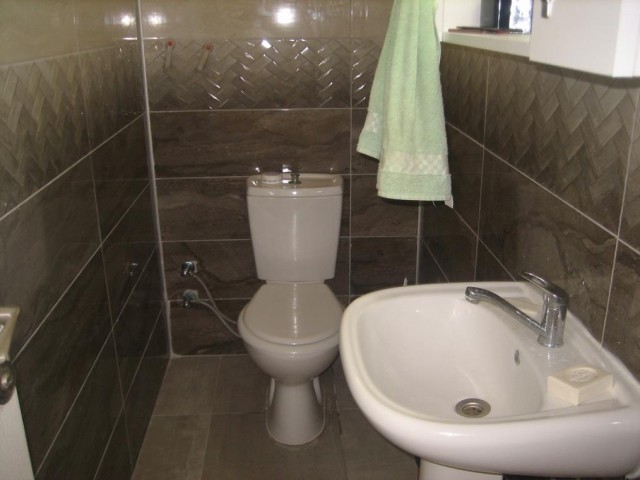 3+1 FLAT FOR SALE IN KYRENIA LAPTA