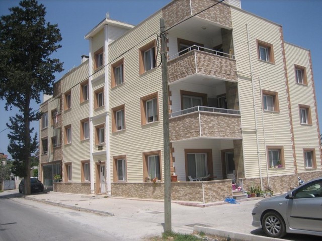 3+1 FLAT FOR SALE IN KYRENIA LAPTA