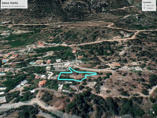 Large land of less than 1 acre in Lapta Başpınar, 8mar 8zinli...