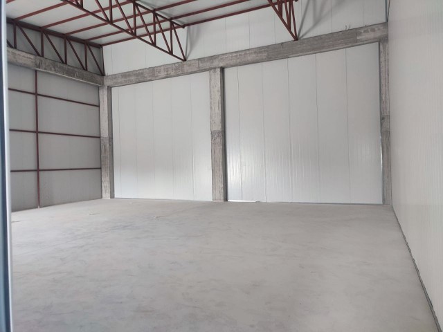 180 m2 warehouse or workplace for rent in Haspolat Industry...