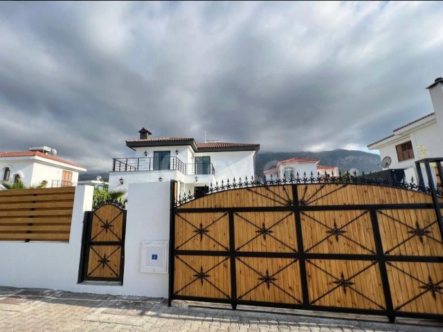 Kyrenia Bellapais 350m2 villa with 900m2 garden, pool...