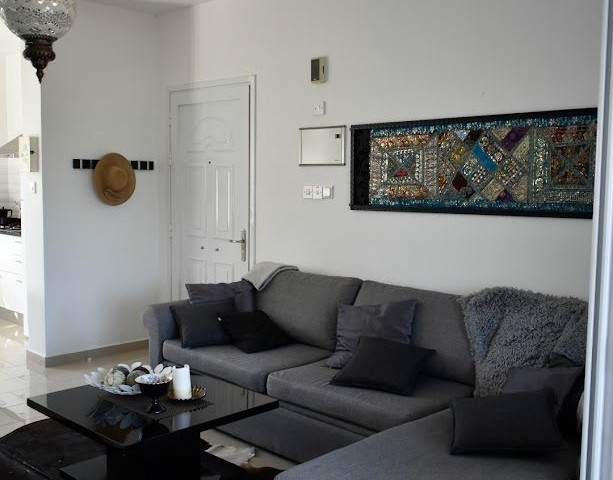 3+1 FLAT FOR SALE IN GIRNE ESENTEPE CARINGTON, ON A SITE WITH SEA VIEW AND ALL KINDS OF SOCIAL FACILITIES WITH POOL