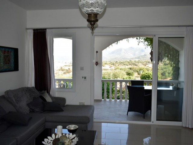 3+1 FLAT FOR SALE IN GIRNE ESENTEPE CARINGTON, ON A SITE WITH SEA VIEW AND ALL KINDS OF SOCIAL FACILITIES WITH POOL