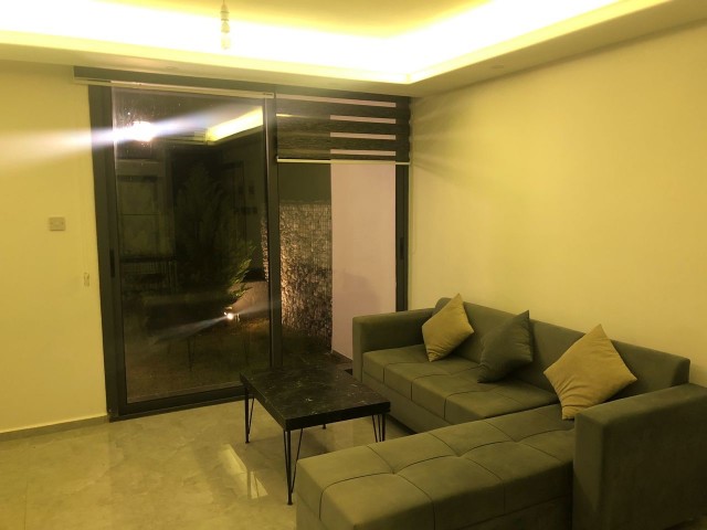 آپارتمان 2+1 طبقه همکف برای فروش در جیرن لاپتادا با استخر مشترک و گرمایش/سرمایش مرکزی موجود