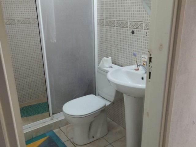 3+1 FLAT FOR RENT IN KYRENIA TEACHER HOUSE AREA, PATELENA