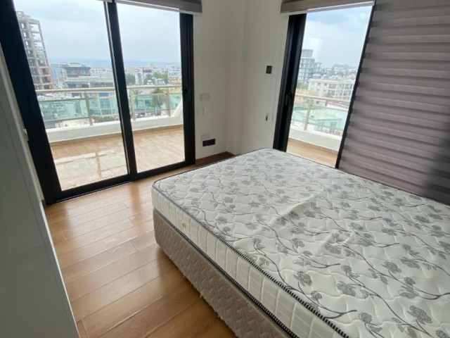 GİRNE Mr POUND BÖLGESİNDE KİRALIK 3+1 PENTHOUSE