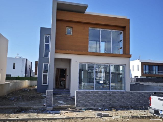 COMPLETED READY FOR DELIVERY 4+1 VILLA FOR SALE IN NICOSIA YENİKENT