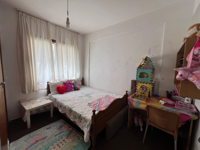 3+1 TURKISH KOÇANLI FLAT FOR SALE IN KYRENIA NEW PORT AREA