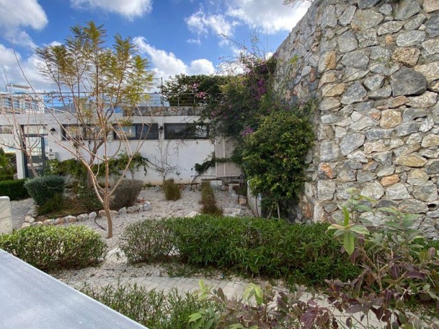 2+1 LOFT FLAT FOR SALE IN A QUIET ENVIRONMENT IN GIRNE ESNTEPE FULLY FURNISHED WITH SHARED POOL