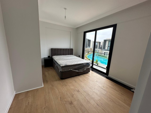 آپارتمان دوبلکس 3+1 لوکس کاملاً نو و کاملاً مبله برای اجاره در سایت کاوانلار لفت در Karaoğlanoğlu