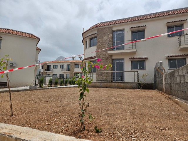 Semi Detached For Sale in Çatalköy, Kyrenia