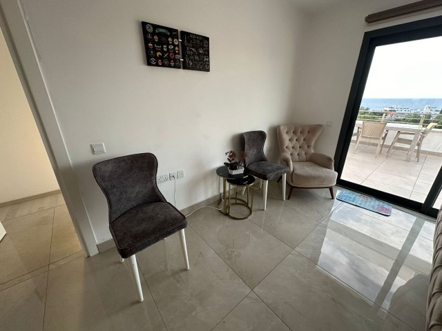 Kyrenia Anafartalar High School area, new flat, brand new furnished, 200 m2 3+1 Penthouse (1200 stg per year)