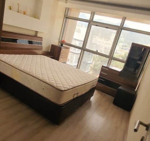 1+1 residans flat, fully furnished  monthly rent near by water raundabound or Barış Park( new modern sofa , 55 inch TV latest model.