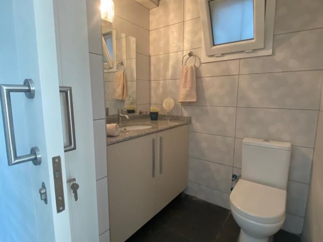 Flat For Sale in Girne Merkez, Kyrenia