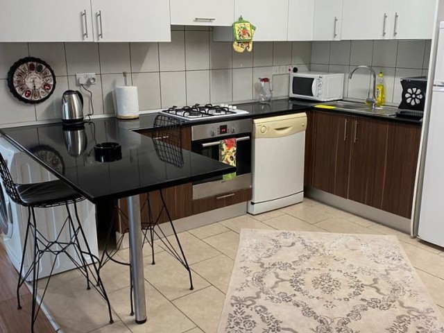 Girne Merkez Satılık 2+1 Daire /  420 Gbp Kıracılı