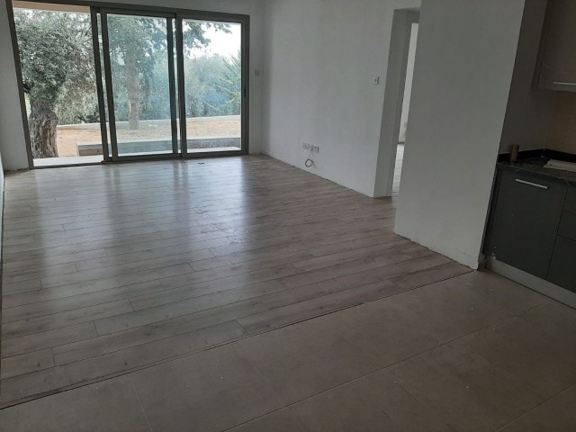 2+1 LUXUSWOHNUNG ZUM VERKAUF IN GIRNE ALSANCAK, 700 GBP MIETSGARANTIE!