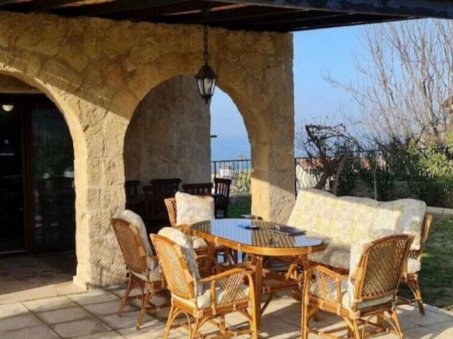 Alagadi'de bulunan 3 yatak odalı kiralık villa