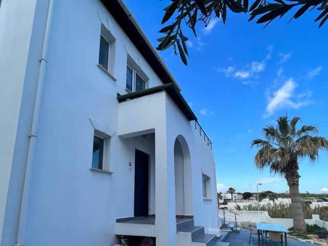 3 bedroom triplex villa for sale in Esentepe