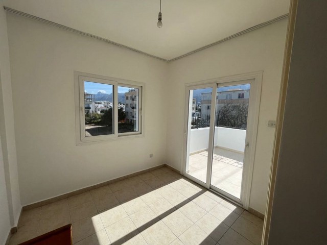 4 bedroom apartment for rent in kyrenia