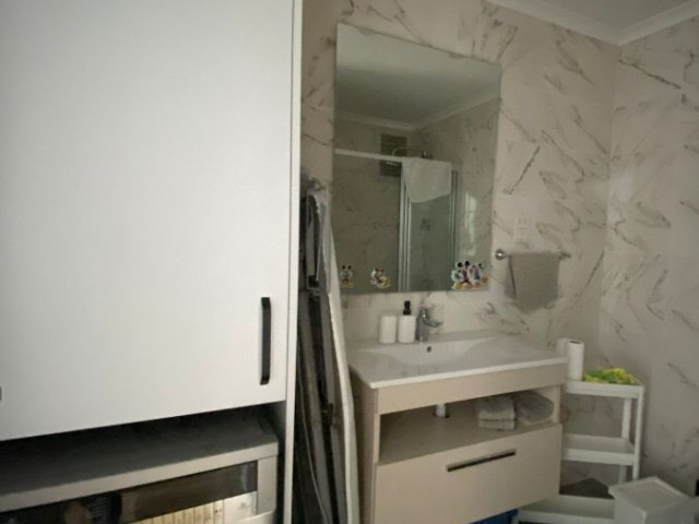 Роскошная полностью меблированная квартира 2+1 в аренду на участке с бассейном в Доганкой, Кирения