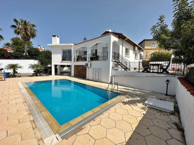 3 bedroom villa for sale in Edremit