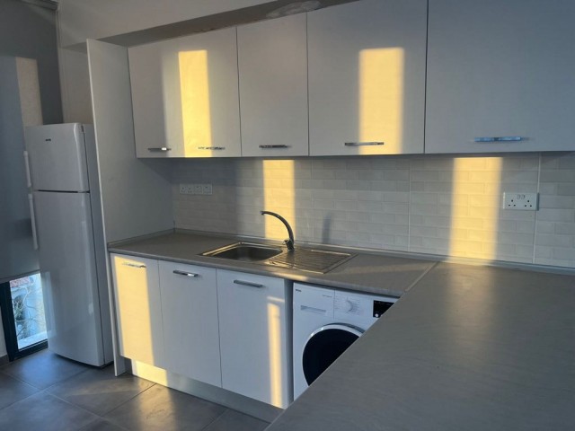 Kyrenia, Olivenhain, 2+1 neue Wohnung zu vermieten