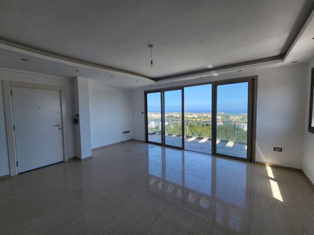 Girnede satilik iki katlı 3+1 penthouse