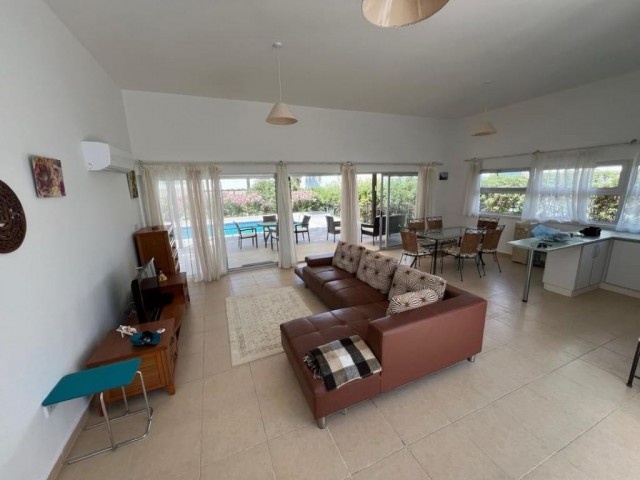 3 bedroom villa for rent in Esentepe