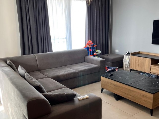 DENİZDEN magusa citmallde tüm vergileri ödenmiş  eşyasız SATILIK 2+1 penthouse DAİRE 