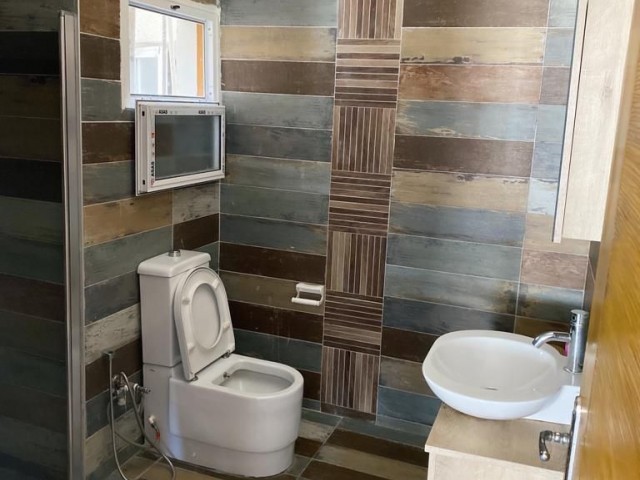 MAGOSA AYLUGA IS MAGNIFICENT 4+2 2. FLOOR 2 SEPARATE HOUSE IS FULLY FURNISHED AND HAS A TURKISH COB EMERGENCY SALE FOR ABOUT 5 CARS AND A CLOSED GARAGE AND THE CONDITION OF THE GOODS IS VERY GOOD IN THE CITY, THIS OPPORTUNITY WILL NOT BE MISSED.. ** 