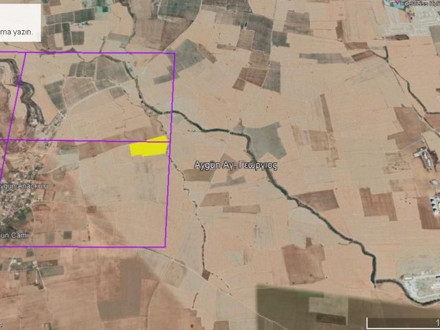 İSKELE-REGION-FELD ZUM VERKAUF MIT OFFIZIELLER STRASSE VON 27 DEKORATIONEN 2 EVLEKS HINTER GRAND SAPPHIRE, ETWA 600 METER ENTFERNT, WARTET AUF INVESTOREN