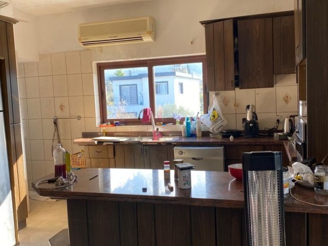 Villa For Sale in Çatalköy, Kyrenia