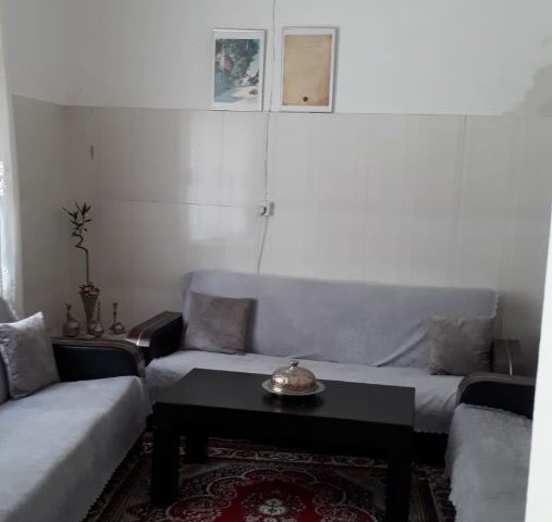 KOÇARLI ترکیه 2+1 90 M2 خانه مستقل برای فروش در نیکوزیا در داخل دیوارها ADEM AKIN 05338314949