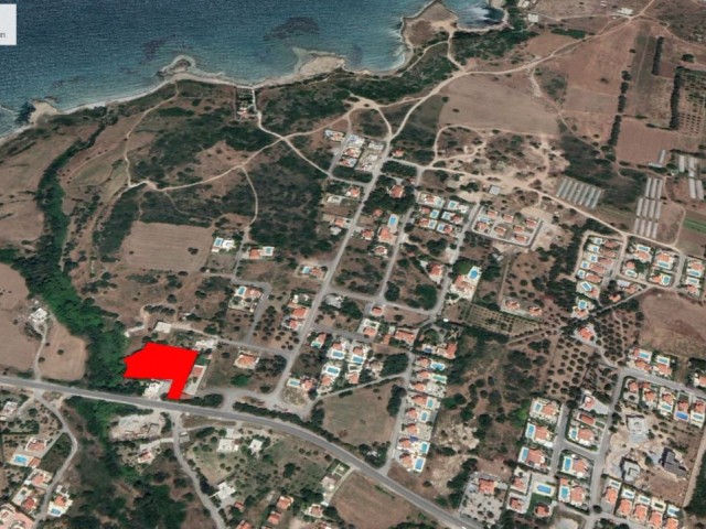 LAND FOR SALE IN KYRENIA KARŞIYAKA WITH SEA VIEW IN GREAT LOCATION, ZERO TO THE MAIN ROAD 2.5 TERM ADEM AKIN 05338314949