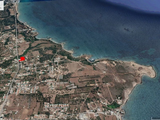 LAND FOR SALE IN KYRENIA KARŞIYAKA WITH SEA VIEW IN GREAT LOCATION, ZERO TO THE MAIN ROAD 2.5 TERM ADEM AKIN 05338314949