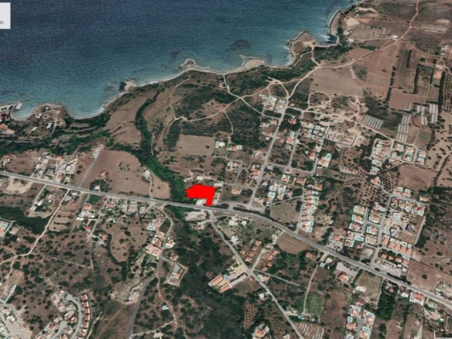 LAND FOR SALE IN KYRENIA KARŞIYAKA WITH SEA VIEW IN GREAT LOCATION, ZERO TO THE MAIN ROAD 2.5 TERM ADEM AKIN 05338314949