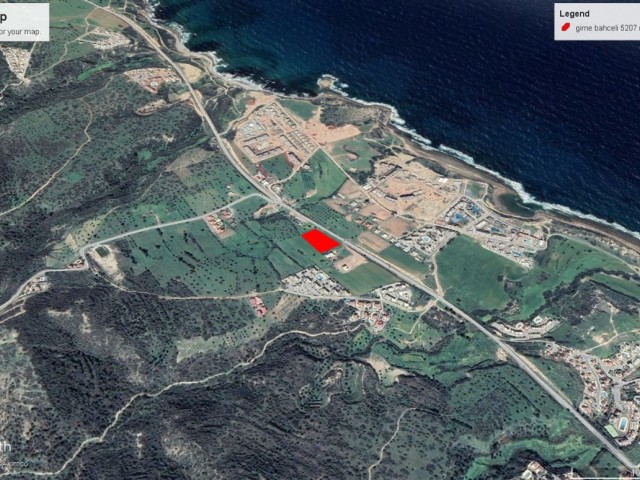 Girne Esentepe'de 5200m2 satılık tarla.