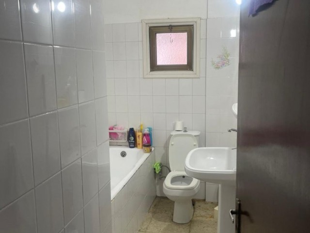 Famagusta Dumlupınar Region Vollmöblierte 2+1 Wohnung zum Verkauf BUSE AKIN 0533 877 22 53