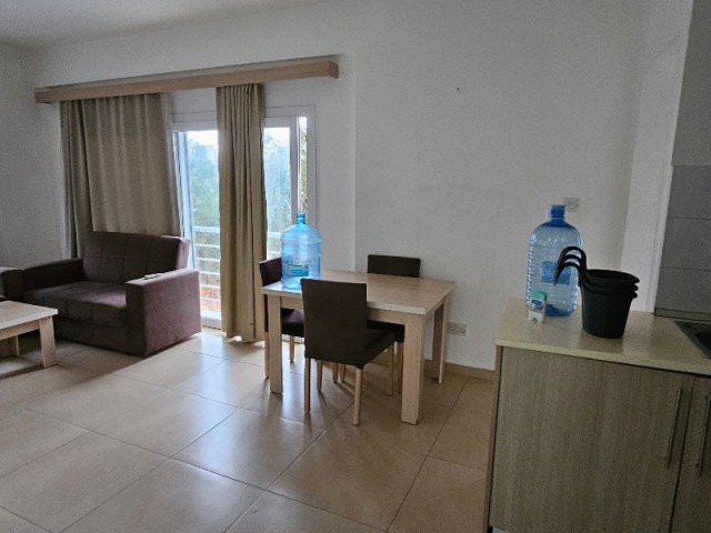 kiralık 2+1 gulseren Gazimağusa eşyalı ((uii)) 2+1 for rent Famagusta gulseren ((uii)) واحد دو خوابه اجاره ماگوسا گلسرن فرنیش