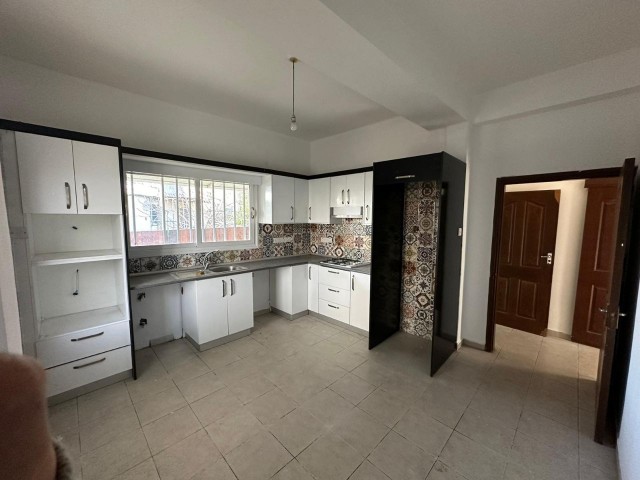 Detached House for Sale in Famagusta Maraş Antalyalılar Area