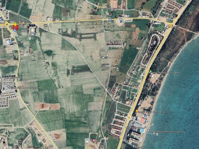 ON THE MAIN ROAD IN İSKELE CENTER, 2 DONE LAND, 2 EVLEK LAND FOR SALE, READY TO PROLETE, ADEM AKIN 05338314949